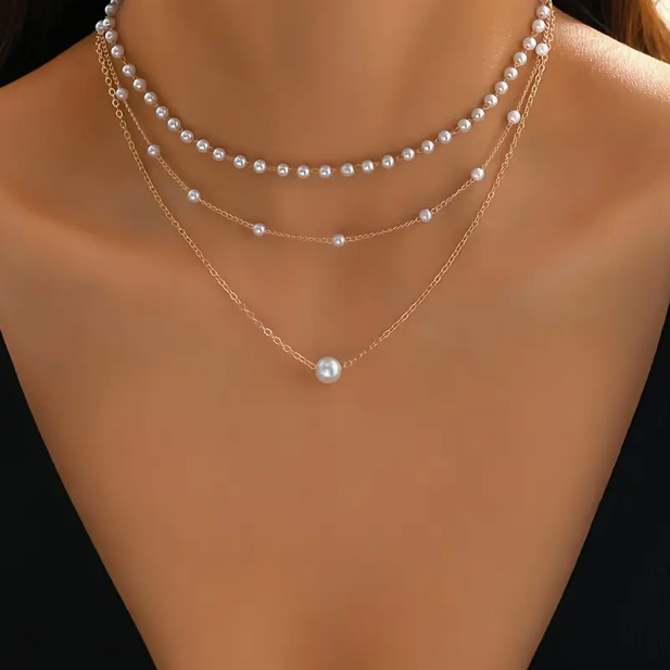 3-layer Pearl Necklace in Gold