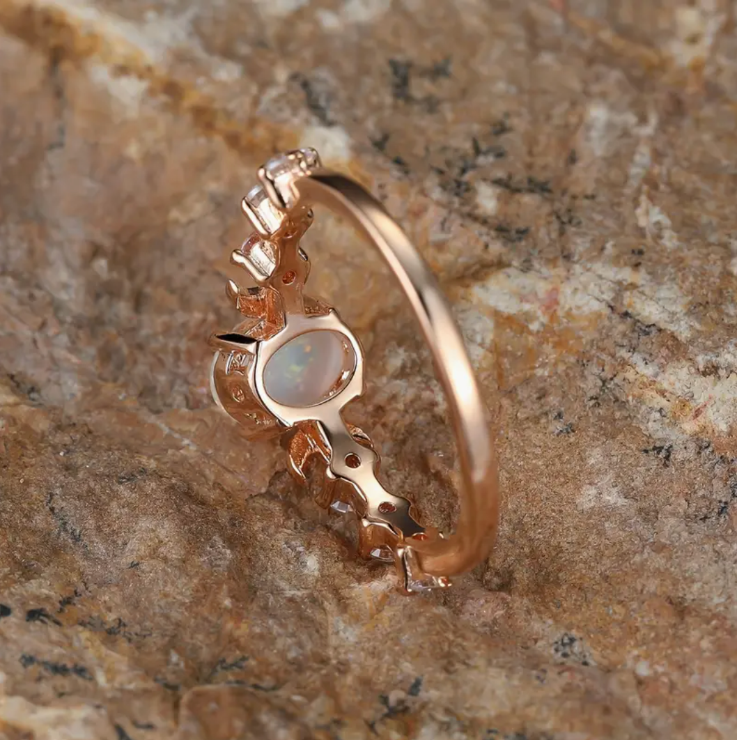 Moonstone Opal Vintage Ring in Gold