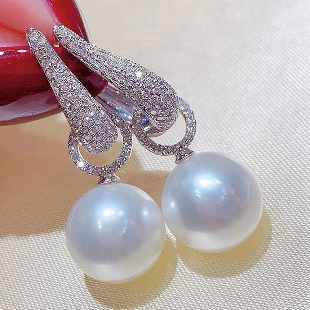 Pearl Earrings with Zircon in Silver