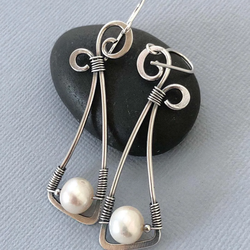 Vintage Pearl Earrings Made of Sterling Silver