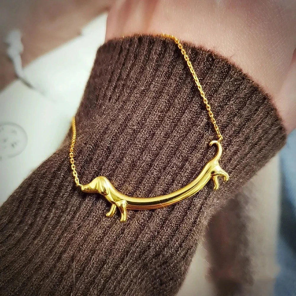 LILOU β Elegant Dachshund Necklace in Stylish Gold Look