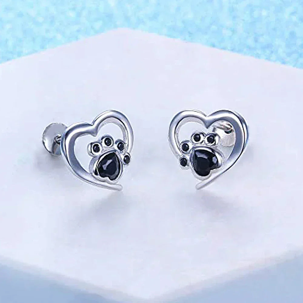 NORA β Elegant Heart-Paw Stud Earrings with Sparkling Black Crystal for Stylish Accents