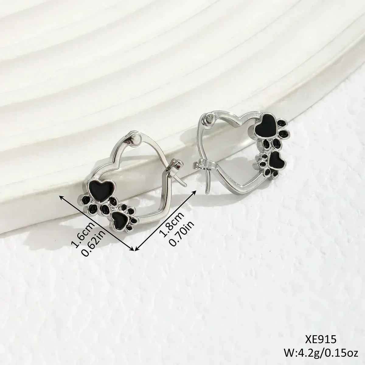 NOVA β Elegant Huggie Earrings with Heart & Paw in Silver Look and Black Enamel for a Stylish Appearance