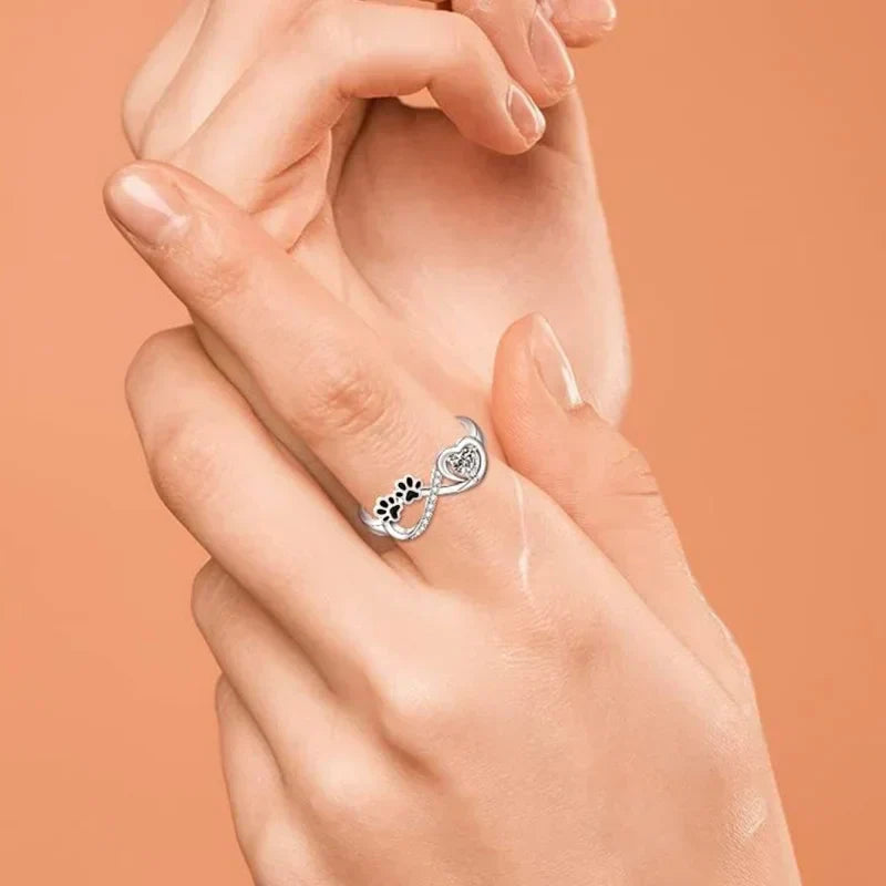 ARINA โ Charm Paw Ring with Heart and Infinity Design, adorned with Sparkling Zirconia for Special Accents
