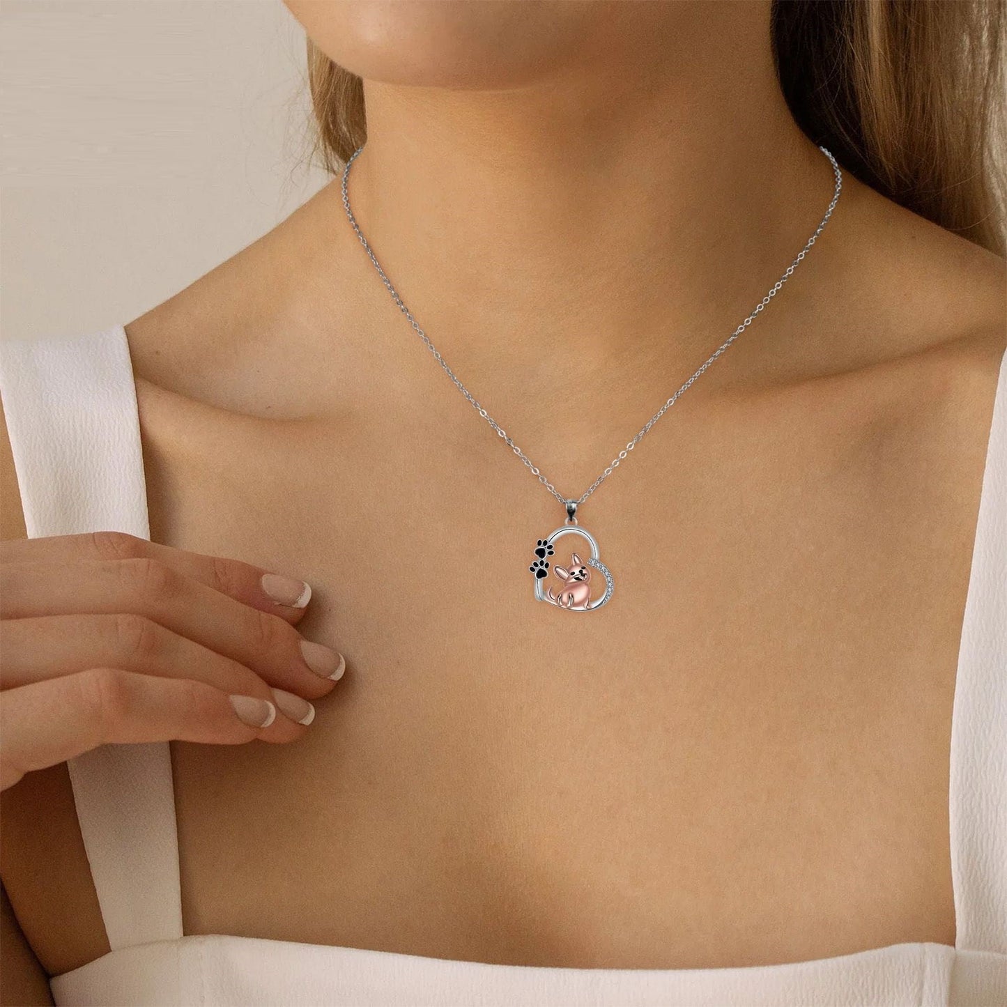 Charming Heart Pendant Necklace