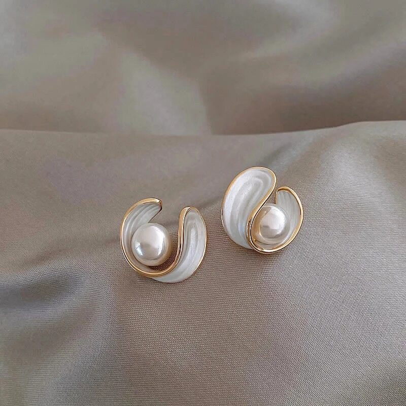 Antoinette Luxe Vita Opal Earrings