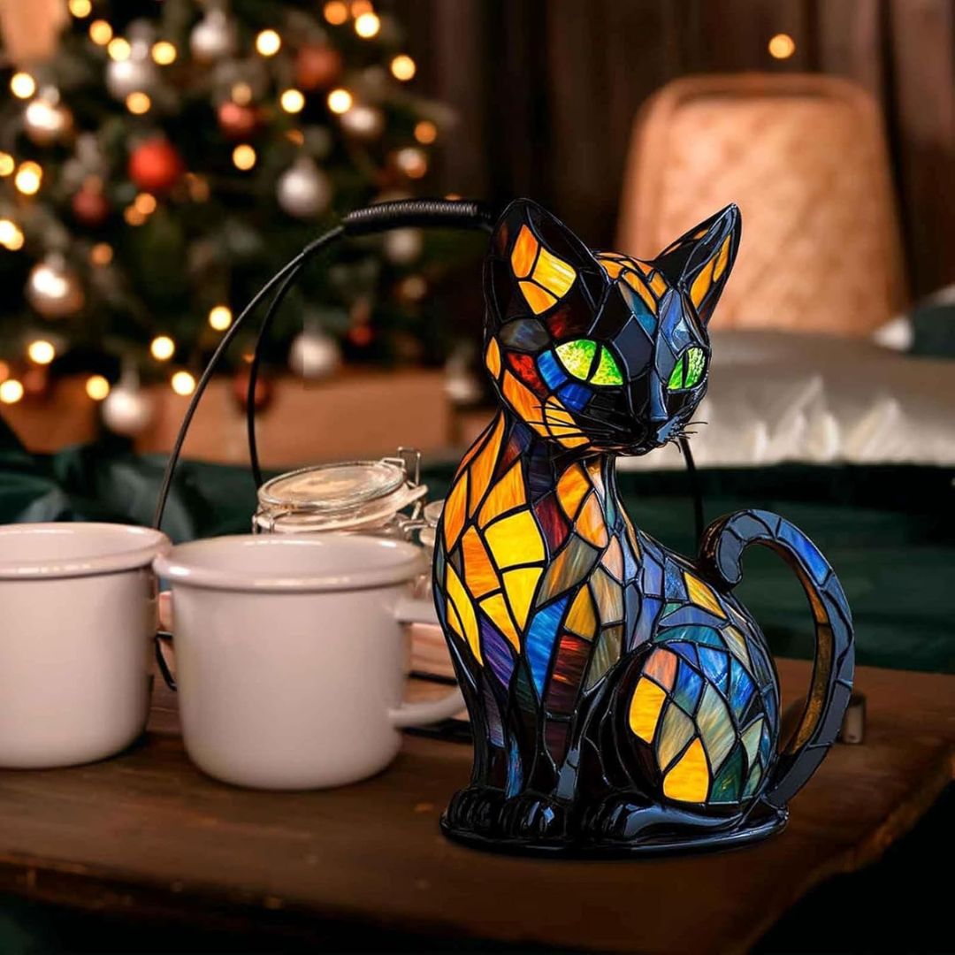 Glow Cat – The handcrafted lamp that makes hearts shine