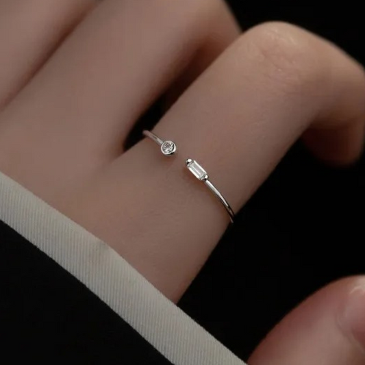 Adjustable Silver Ring with Beautiful Zirconium Stones