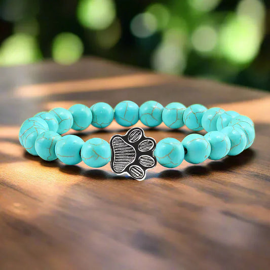 MELIA – Elegant Pearl Bracelet with Charming Paw Pendant Made of Natural Stone