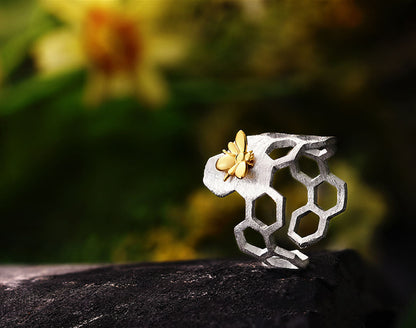 Elegant Adjustable Honeycomb Ring with 18k Gold Plating – MAEL