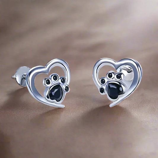 NORA – Elegant Heart-Paw Stud Earrings with Sparkling Black Crystal for Stylish Accents
