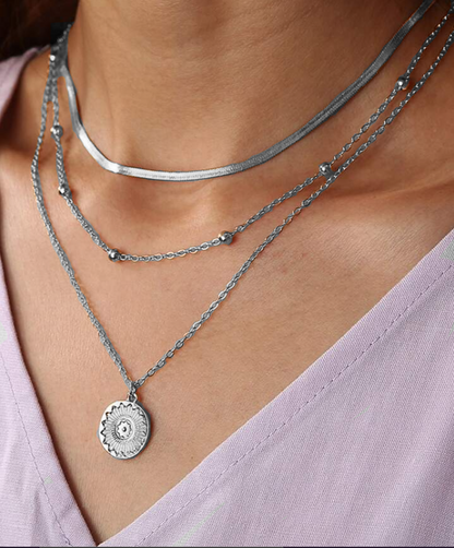 Three-Layered Round Silver Necklace