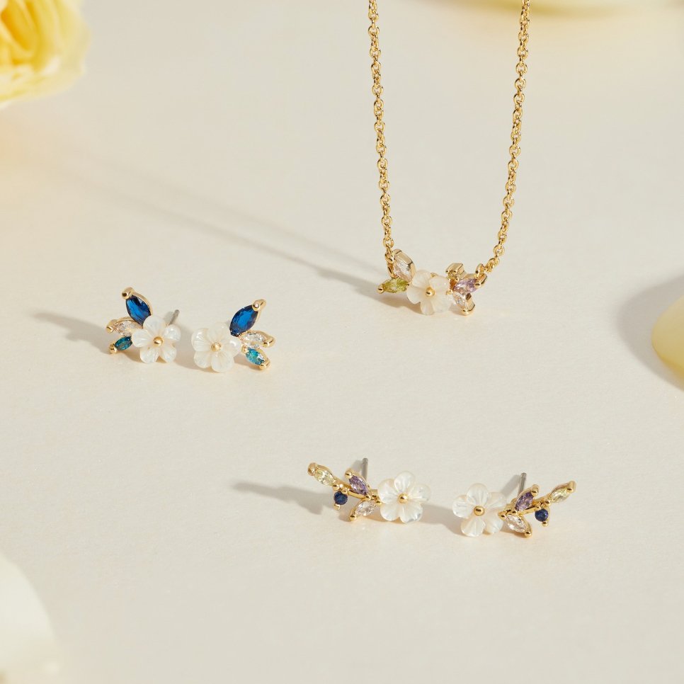 Crystal White Flower Earrings