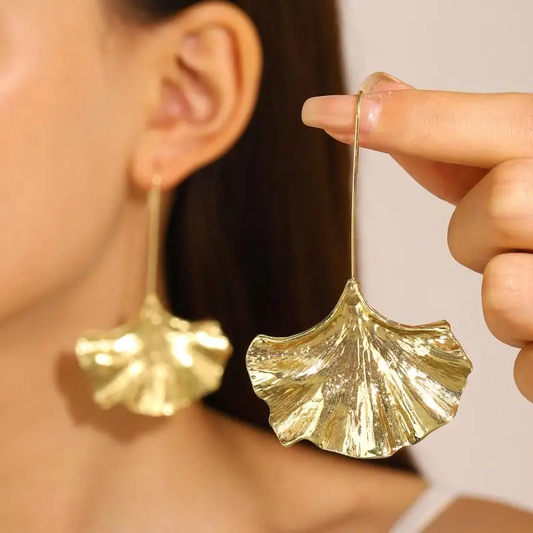 Bliss - Vintage Goldflower Earrings