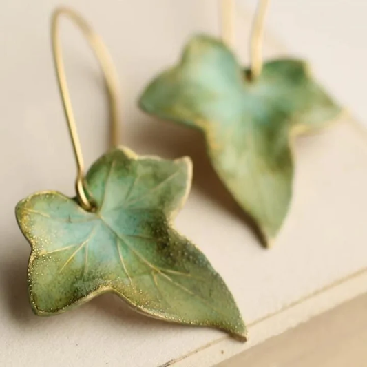 Elegans - Vintage Leaf Earrings