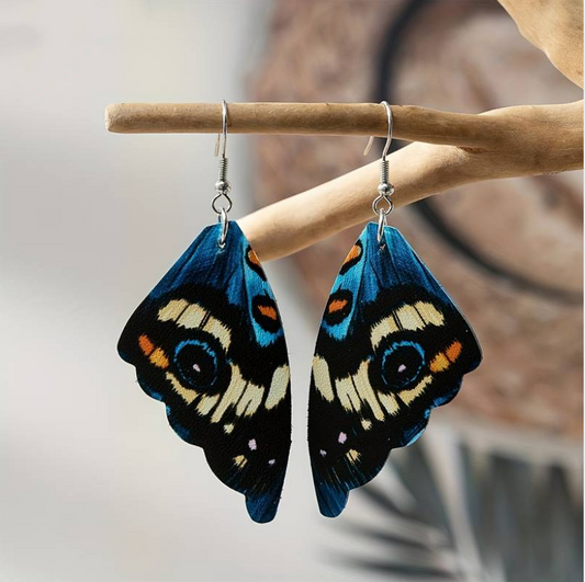 Elegant Vintage Earrings with Exotic Butterfly Wings – Mariselle for a Unique Style