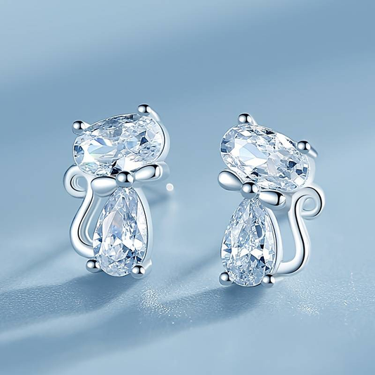 MILAI – Elegant Vintage Cat Earrings with Sparkling Zirconia