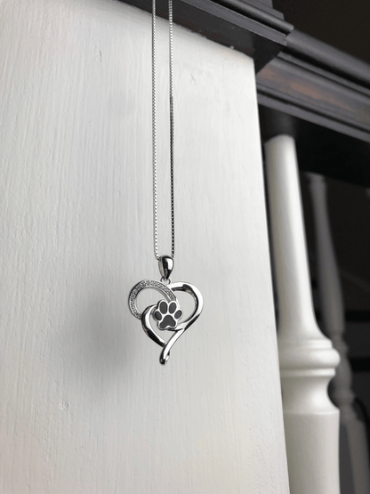 ELIN – Elegant Infinity Necklace with Heart & Paw in Stainless Steel
