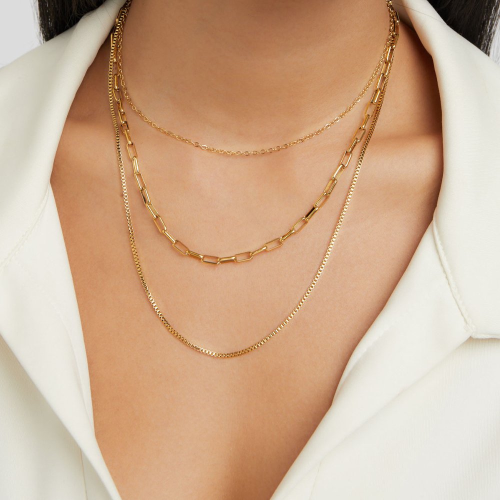 Mila Necklace