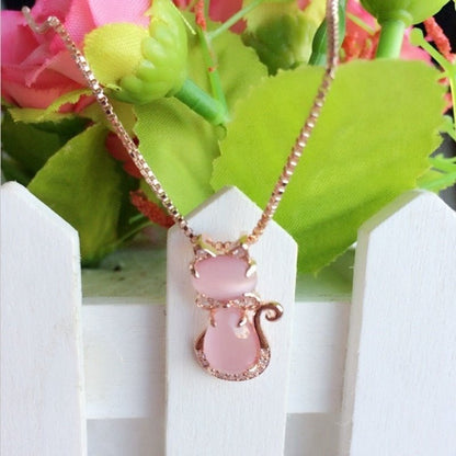 Charming Cat Pendant Necklace